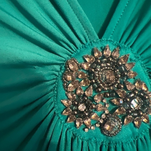 Lane Bryant Top Womens 14/16 Green Sleeveless V Neck Tank Blouse Beaded Stretch - Picture 8 of 12